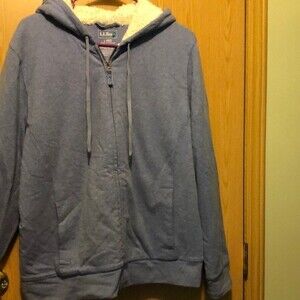 L.L. Bean size large regular women’s Sherpa lined zip up hooded sweatshirt